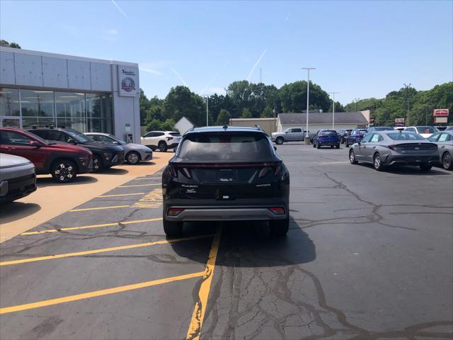new 2025 Hyundai TUCSON Hybrid car, priced at $41,875