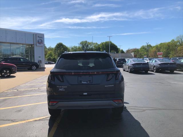 new 2025 Hyundai TUCSON Hybrid car, priced at $37,356