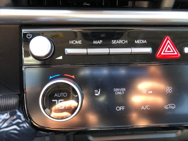 new 2025 Hyundai TUCSON Hybrid car, priced at $37,356