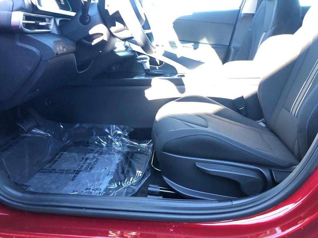 new 2026 Hyundai ELANTRA HEV car, priced at $27,012