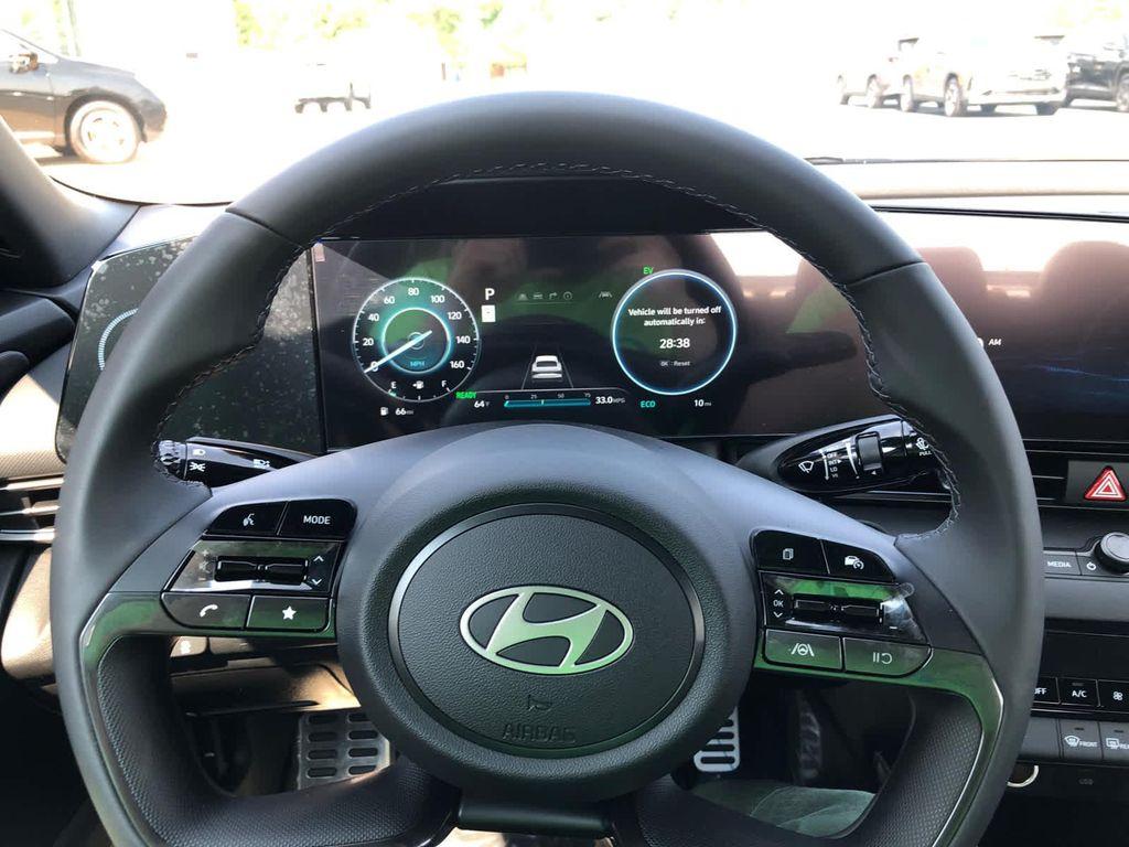 new 2025 Hyundai Elantra car, priced at $28,692