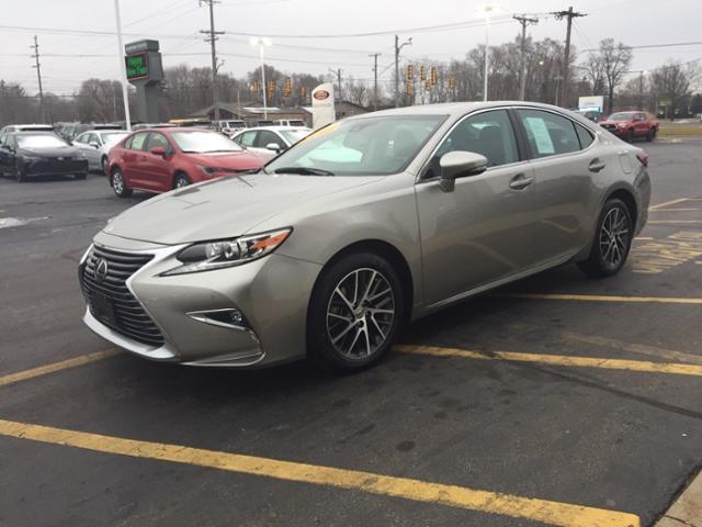 used 2017 Lexus ES 350 car, priced at $23,770