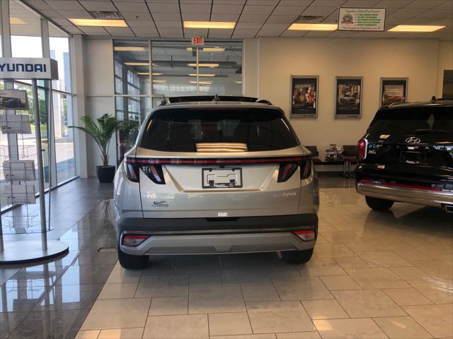 new 2025 Hyundai TUCSON Hybrid car, priced at $36,826