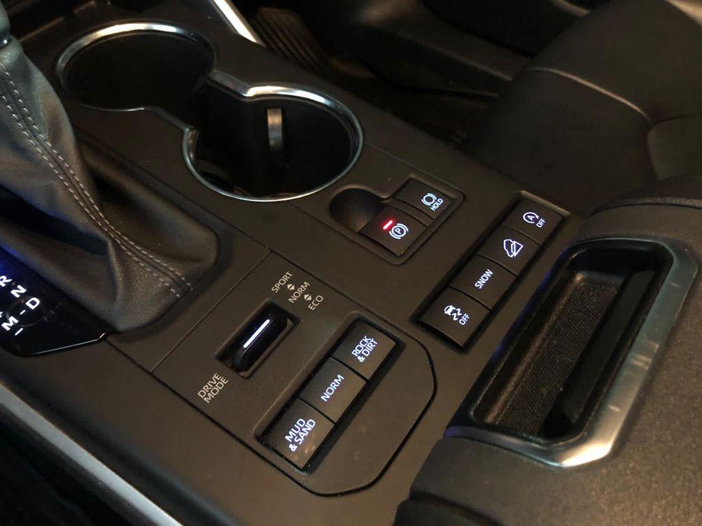 used 2022 Toyota Highlander car, priced at $33,990