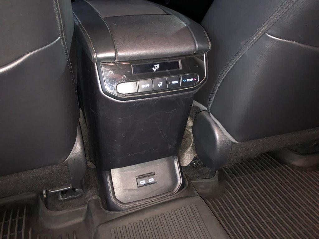 used 2022 Toyota Highlander car, priced at $33,990