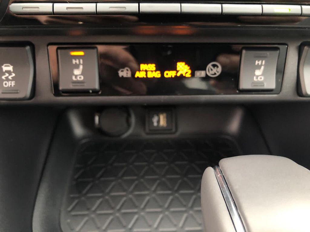 new 2025 Toyota RAV4 car, priced at $39,744