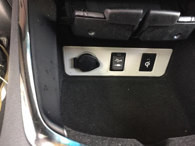 used 2016 Toyota Avalon Hybrid car, priced at $19,990