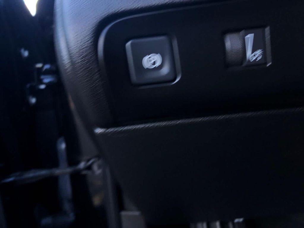 used 2022 Buick Enclave car, priced at $31,990