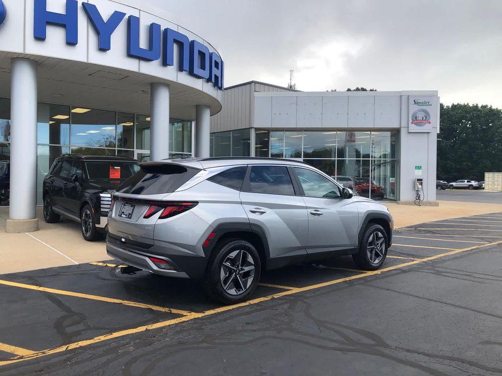 new 2026 Hyundai Tucson car, priced at $33,897