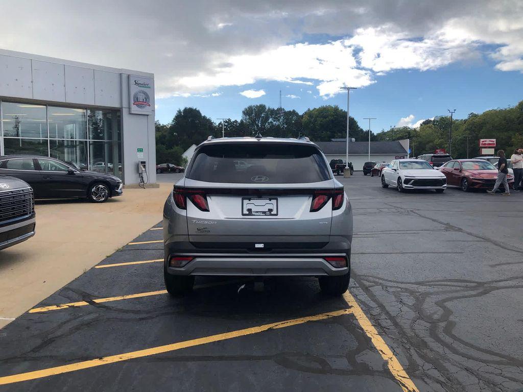 new 2026 Hyundai Tucson car, priced at $33,897