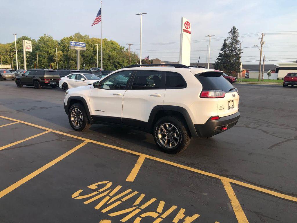 used 2022 Jeep Cherokee car, priced at $26,990