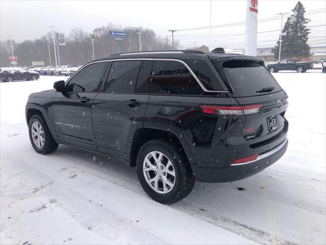 used 2022 Jeep Grand Cherokee car, priced at $28,900