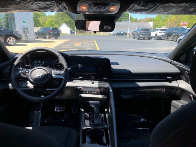 new 2025 Hyundai Elantra car, priced at $29,685