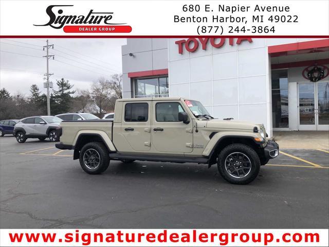 used 2022 Jeep Gladiator car, priced at $41,340