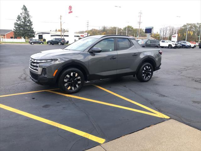 new 2025 Hyundai Santa Cruz car, priced at $36,550