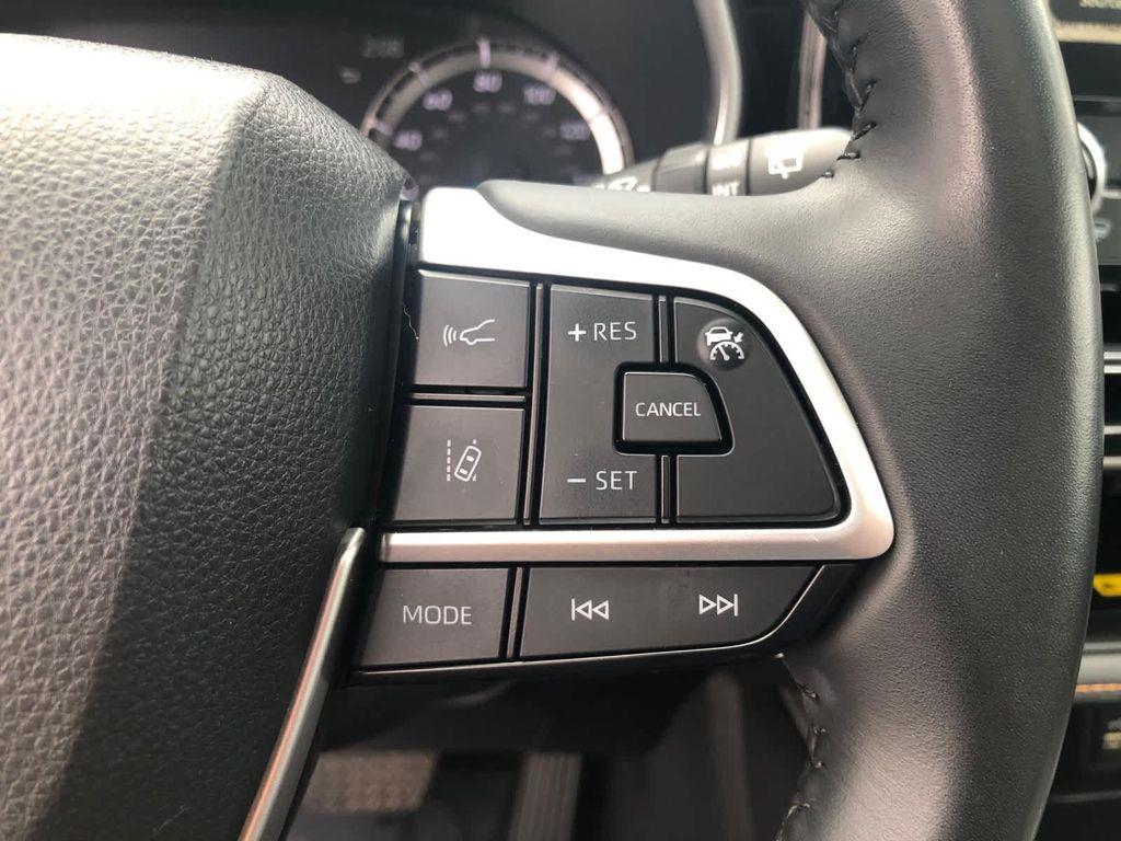 used 2023 Toyota Highlander Hybrid car, priced at $42,490