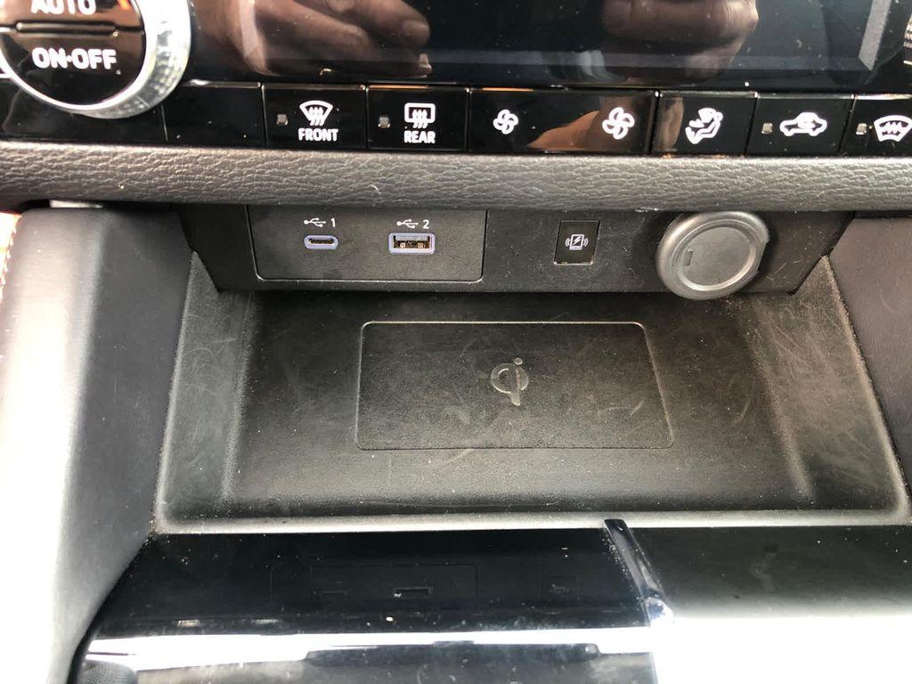 used 2024 Mitsubishi Outlander car, priced at $26,590