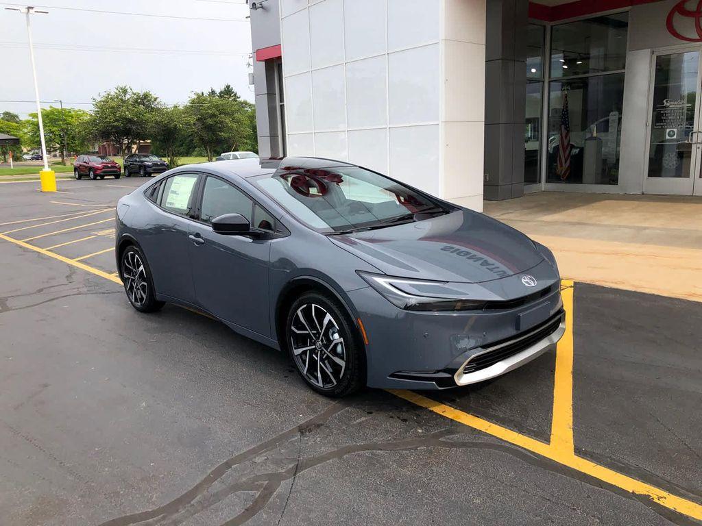 new 2025 Toyota Prius Plug-In Hybrid car, priced at $42,222