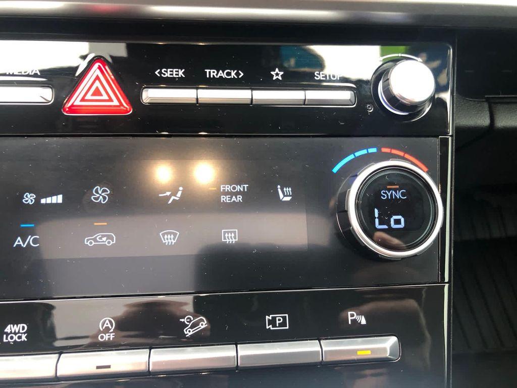 used 2024 Hyundai Santa Fe car, priced at $34,390