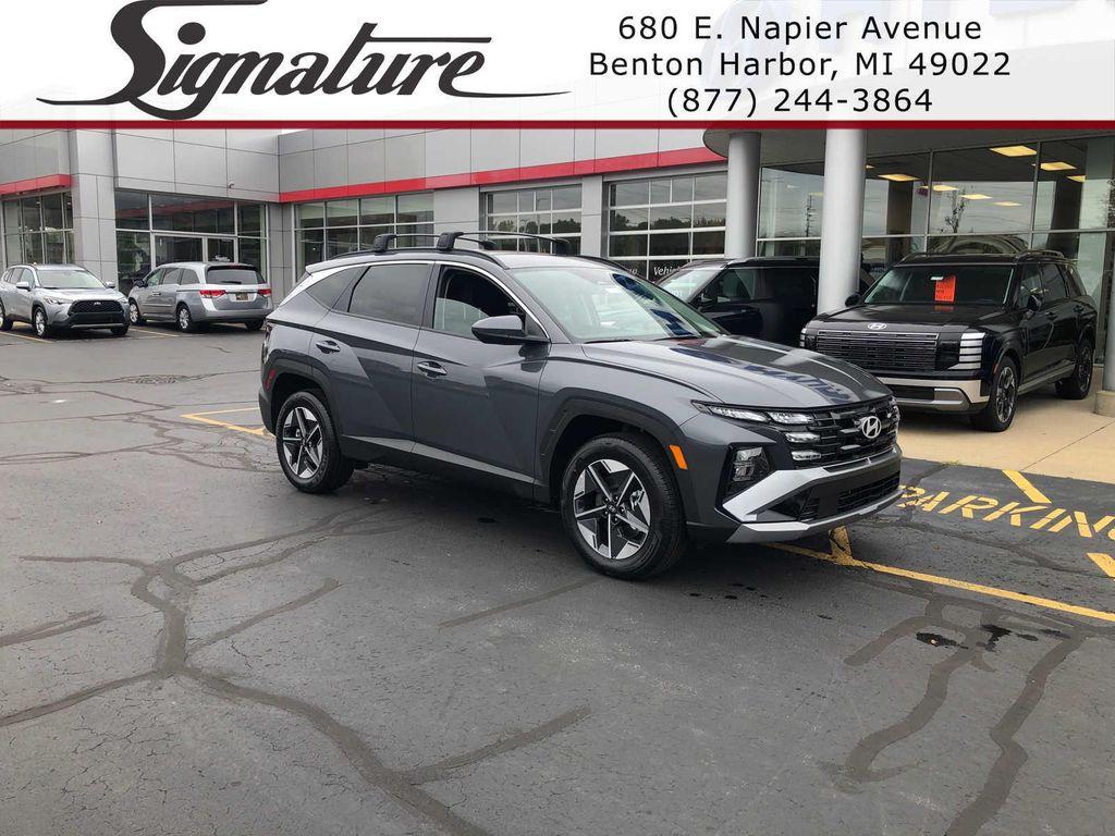 new 2026 Hyundai TUCSON Hybrid car, priced at $35,621