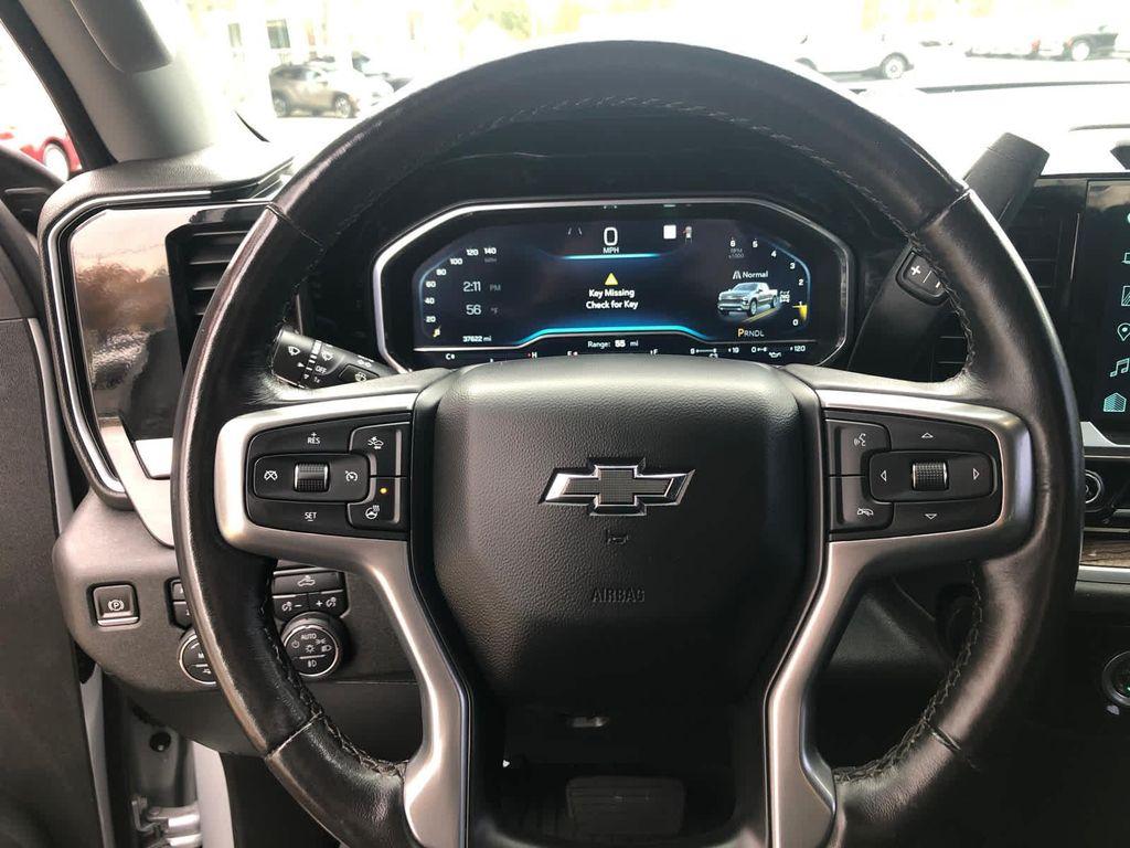 used 2022 Chevrolet Silverado 1500 car, priced at $43,990