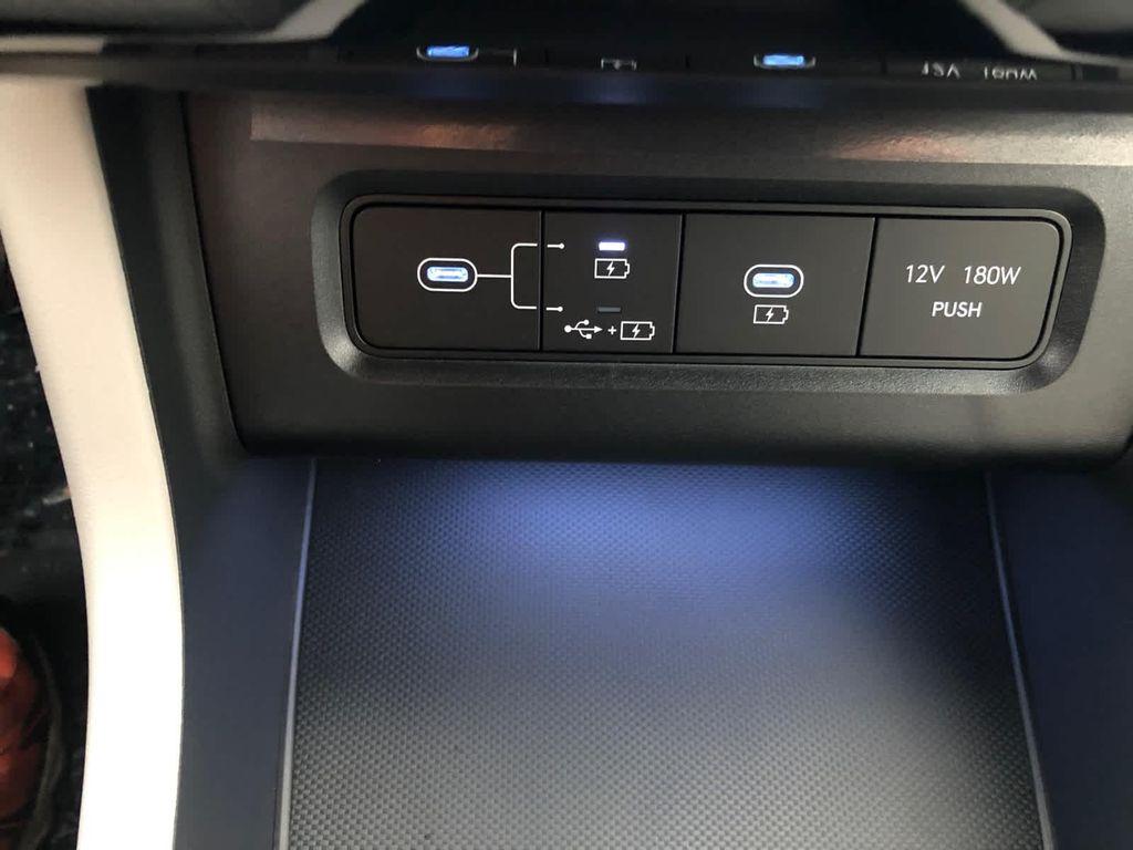 new 2026 Hyundai TUCSON Hybrid car, priced at $45,045