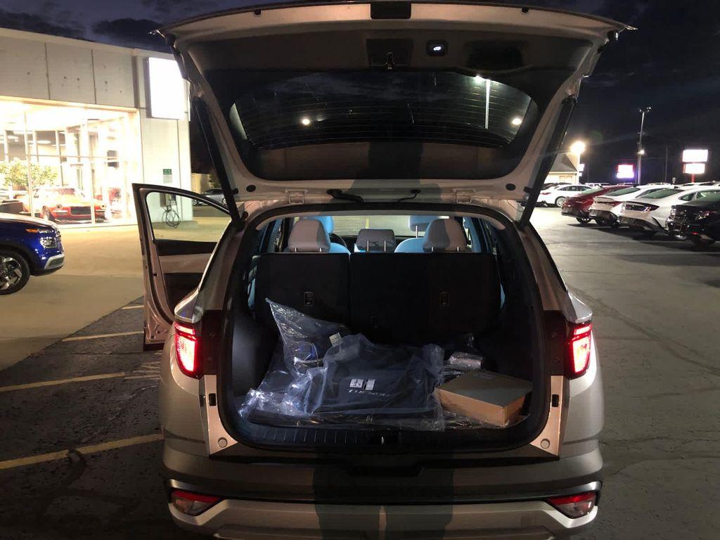 new 2026 Hyundai TUCSON Hybrid car, priced at $34,892