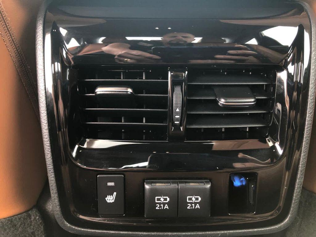 used 2019 Toyota Avalon Hybrid car, priced at $32,990