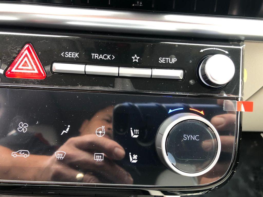 new 2026 Hyundai TUCSON Hybrid car, priced at $43,531
