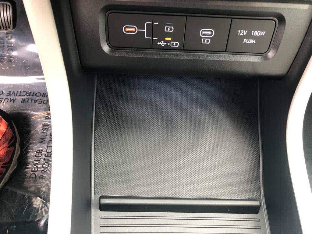 new 2026 Hyundai TUCSON Hybrid car, priced at $43,531