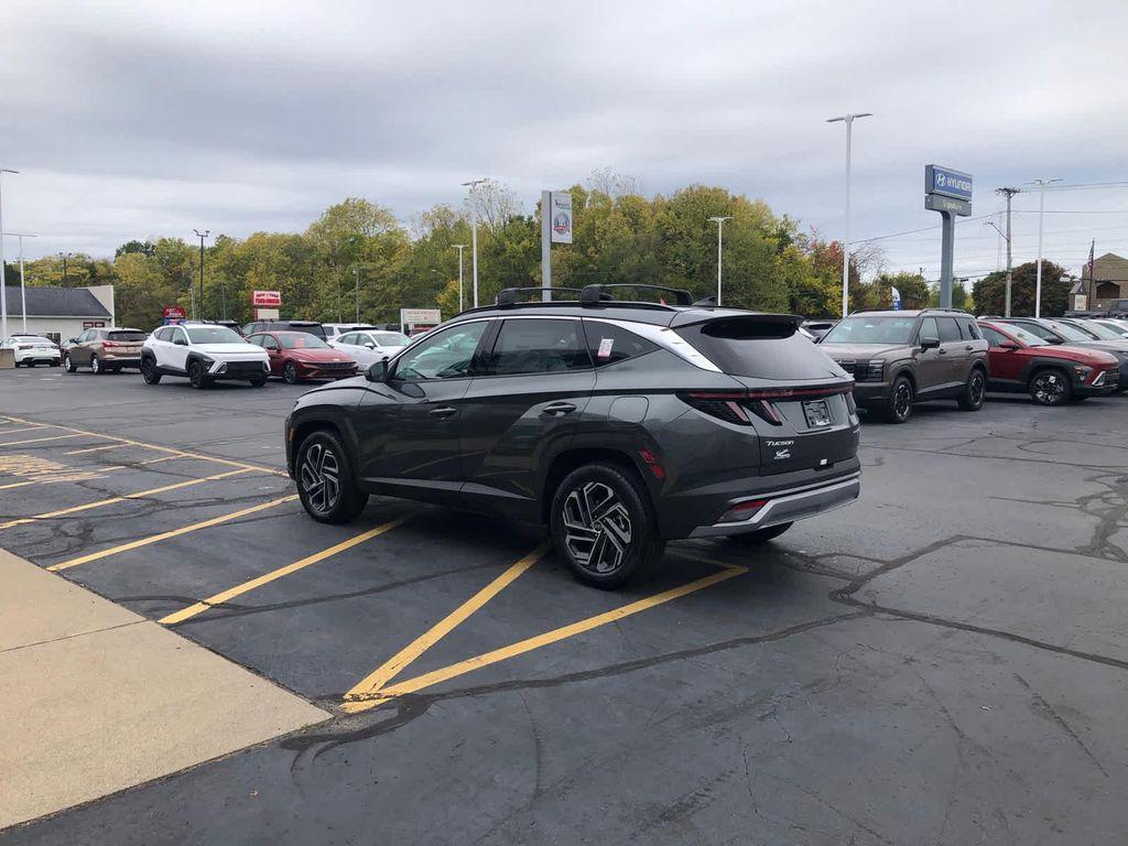 new 2026 Hyundai TUCSON Hybrid car, priced at $43,531