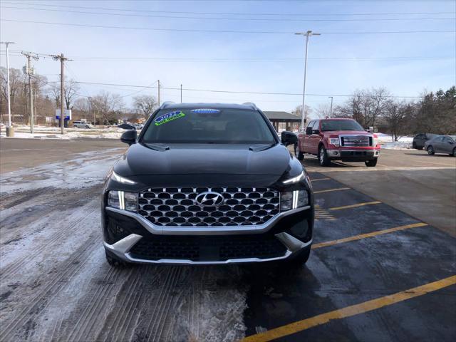 used 2022 Hyundai Santa Fe car, priced at $25,990