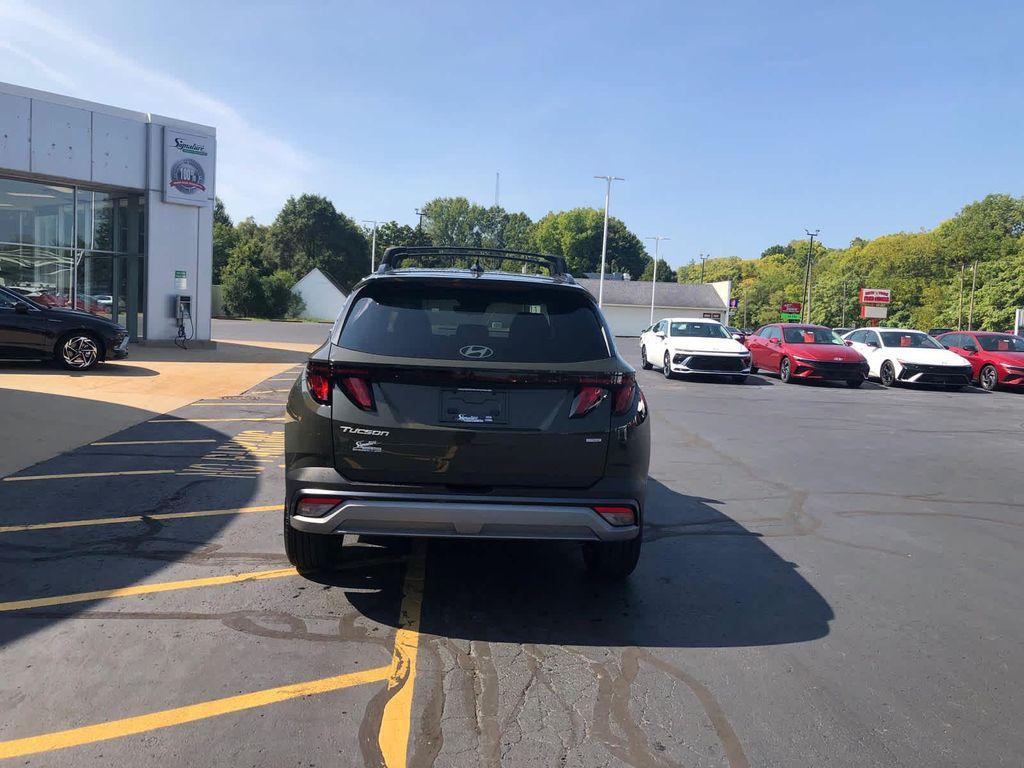 new 2026 Hyundai Tucson car, priced at $33,753