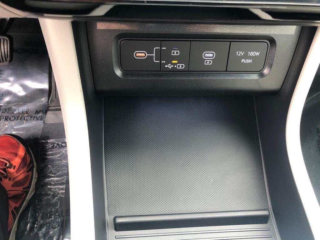 new 2026 Hyundai TUCSON Hybrid car, priced at $36,717