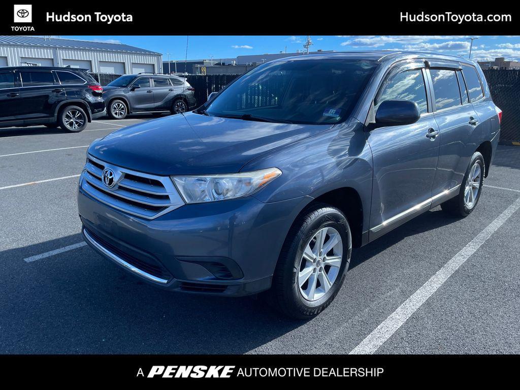 used 2012 Toyota Highlander car, priced at $9,900