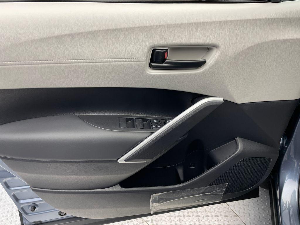 new 2025 Toyota Corolla Cross car, priced at $27,514