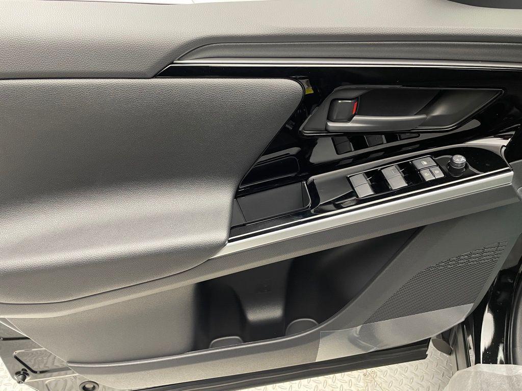 new 2025 Toyota bZ4X car, priced at $39,704
