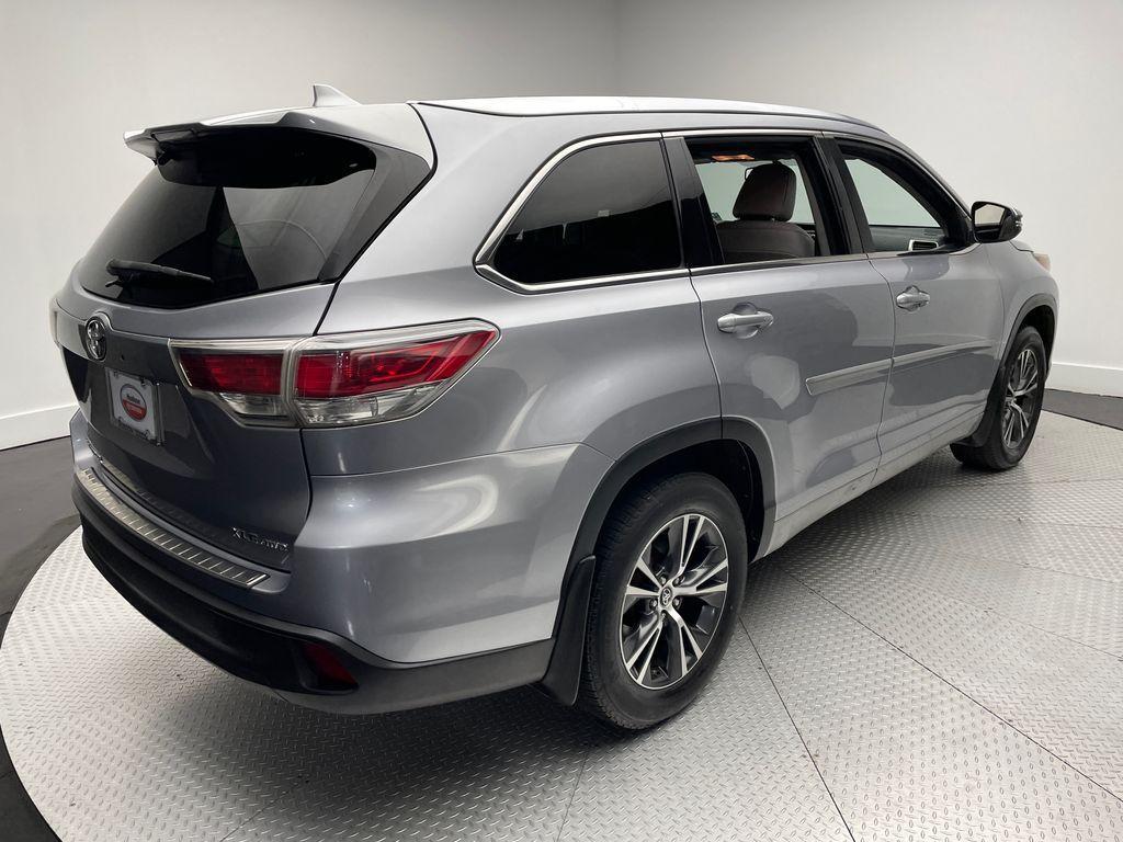 used 2016 Toyota Highlander car, priced at $20,900