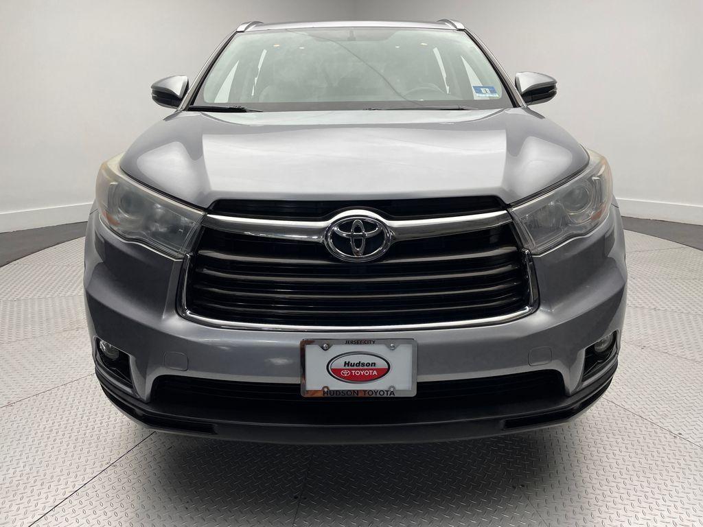 used 2016 Toyota Highlander car, priced at $20,900