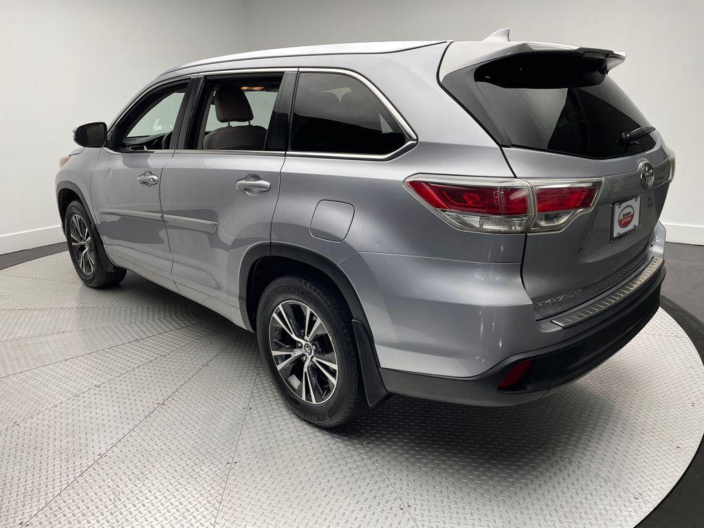 used 2016 Toyota Highlander car, priced at $20,900