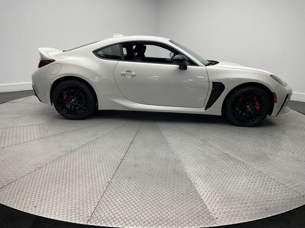 new 2025 Toyota GR86 car, priced at $39,552