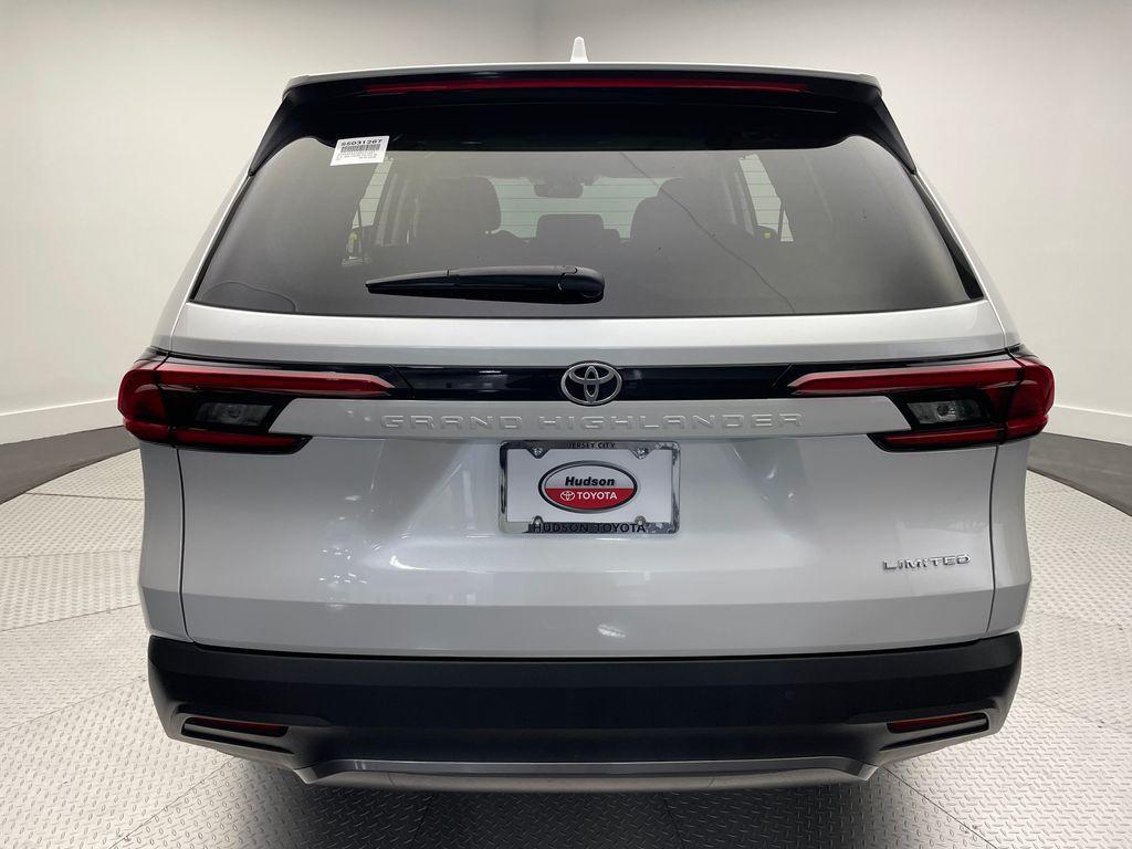 new 2025 Toyota Grand Highlander car, priced at $54,198