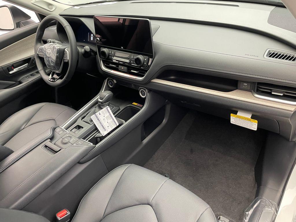 new 2025 Toyota Grand Highlander car, priced at $54,198
