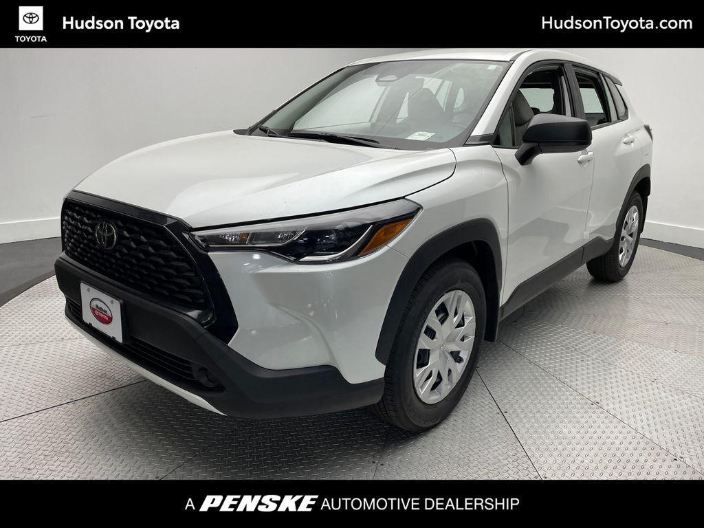 new 2025 Toyota Corolla Cross car, priced at $28,154