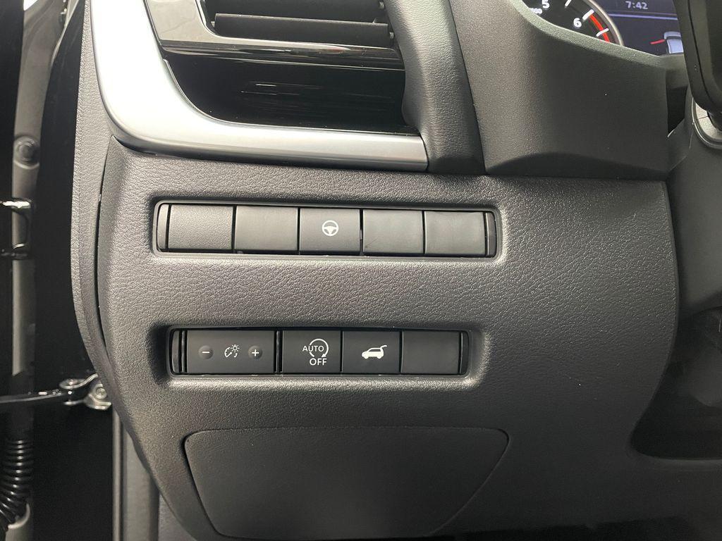 used 2023 Nissan Rogue car, priced at $28,900
