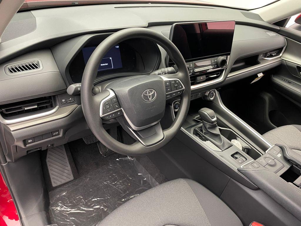 new 2025 Toyota Grand Highlander car, priced at $44,013