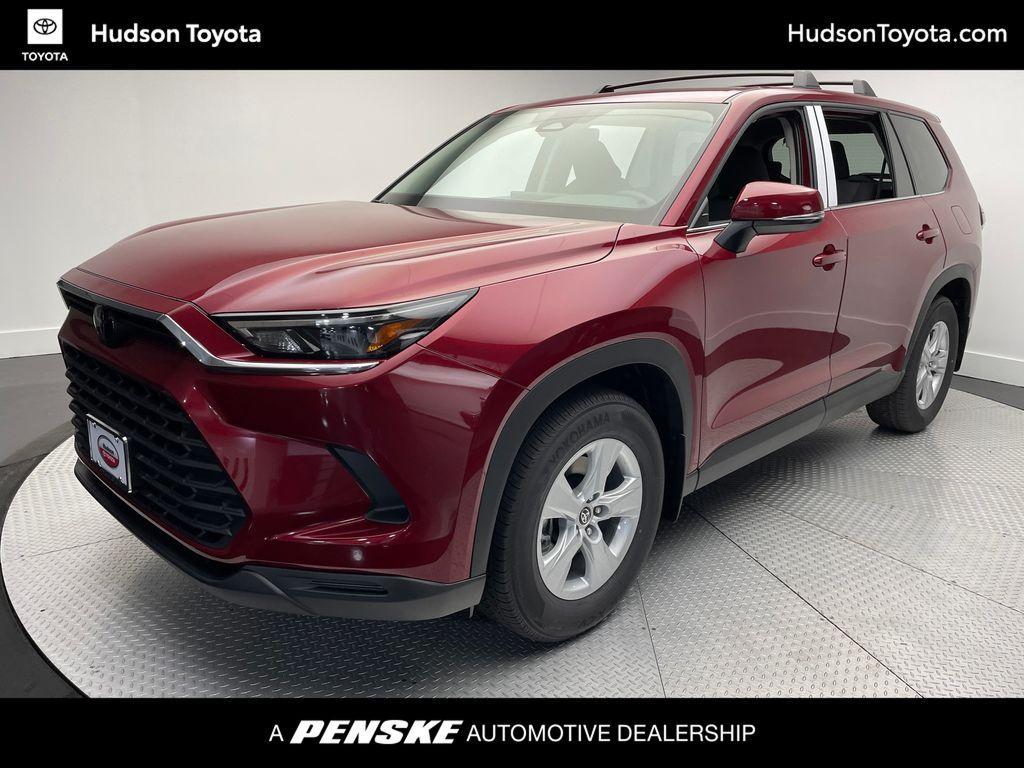new 2025 Toyota Grand Highlander car, priced at $44,013