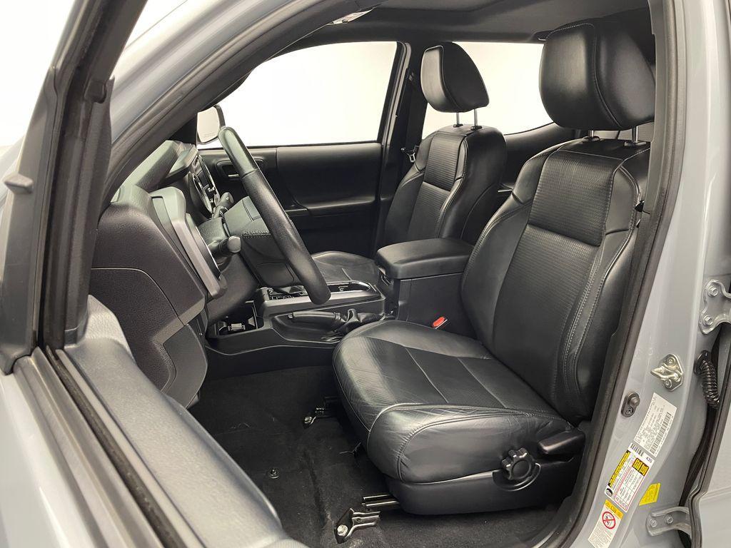 used 2018 Toyota Tacoma car, priced at $26,900