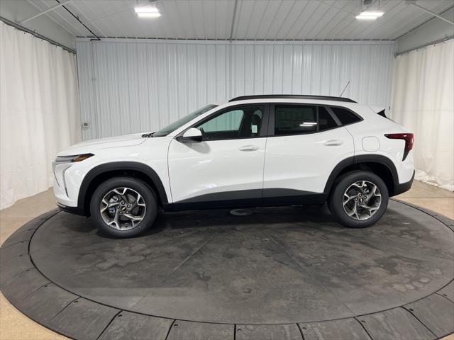 new 2025 Chevrolet Trax car, priced at $25,735