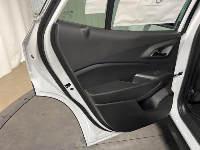 new 2025 Chevrolet Trax car, priced at $25,735